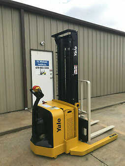Pallet Stackers 2012  Yale MSW040SFN24TV087 (8)