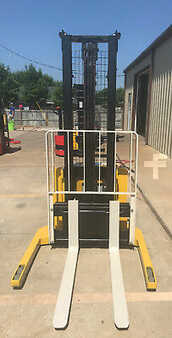 Pallet Stackers 2012  Yale MSW040SFN24TV087 (9)