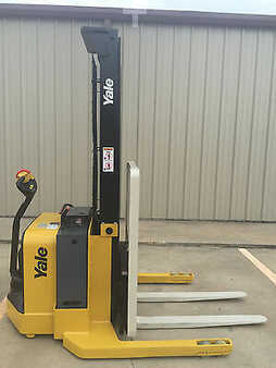 Pallet Stackers 2012  Yale MSW040SFN24TV087 (6)