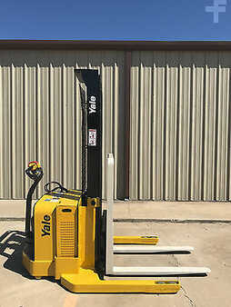 Pallet Stackers 2012  Yale MSW040SFN24TV087 (6)