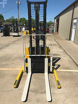 Pallet Stackers 2012  Yale MSW040SFN24TV087 (9)