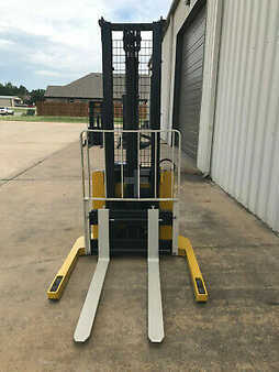 Pallet Stackers 2012  Yale MSW040SFN24TV087 (5)
