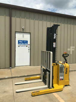 Pallet Stackers 2013  Yale MSW040SFN24TV087 (3)
