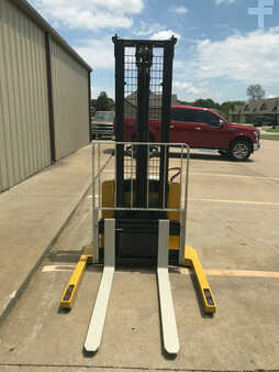 Pallet Stackers 2013  Yale MSW040SFN24TV087 (6)