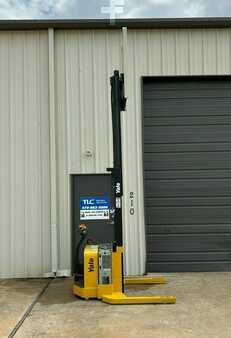 Pallet Stackers 2014  Yale MSW040SFN24TV087 (2)