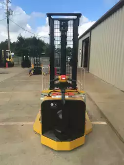 Pallet Stackers 2012  Yale MSW040SFN24TV087 (13)