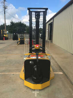 Pallet Stackers 2013  Yale MSW040SFN24TV087 (8)