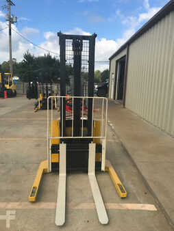 Pallet Stackers 2013  Yale MSW040SFN24TV087 (9)