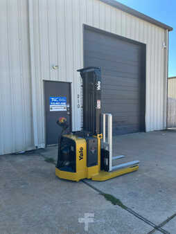 Pallet Stackers 2015  Yale MSW040SFN24TV087 (5)