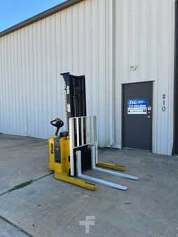 Pallet Stackers 2015  Yale MSW040SFN24TV087 (6)