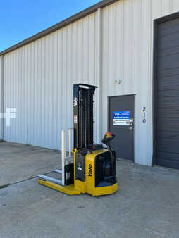 Pallet Stackers 2015  Yale MSW040SFN24TV087 (7)