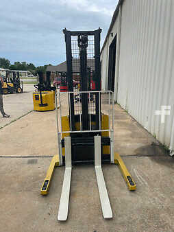 Pallet Stackers 2016  Yale MSW040SFN24TV087 (9)