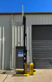 Pallet Stackers 2015  Yale MSW040SFN24TE072 (2)