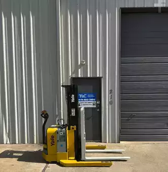 Pallet Stackers 2015  Yale MSW040SFN24TE072 (3)