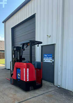 Apilador conductor incorporado 2013  Raymond  (4)