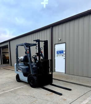 Propane Forklifts 2013  Nissan MP1F1A20LV (5)