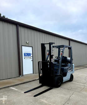 Propane Forklifts 2013  Nissan MP1F1A20LV (7)