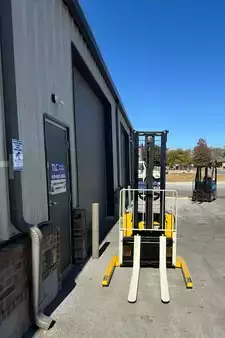Pallet Stackers 2013  Yale MSW040SFN24TV087 (13)
