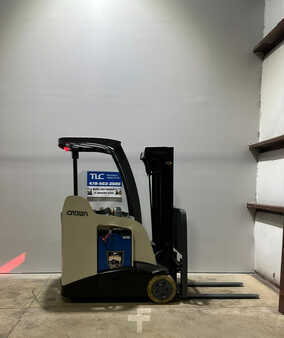 Stackers stand-on 2014  Crown RC 5530-30 (1)