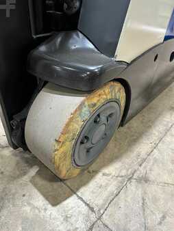 Stackers stand-on 2014  Crown RC 5530-30 (10)
