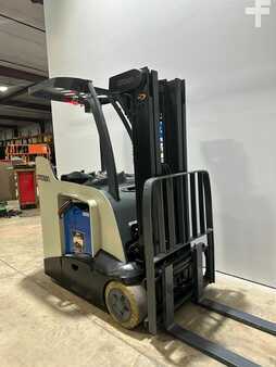 Stackers stand-on 2014  Crown RC 5530-30 (4)