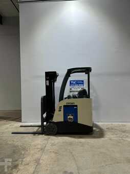 Stackers stand-on 2011  Crown RC 5530-30 (3)