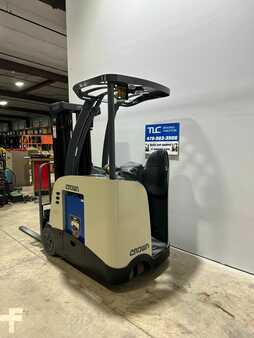 Stackers stand-on 2011  Crown RC 5530-30 (6)