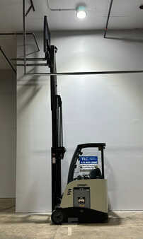Stackers stand-on 2015  Crown RC 5530-30 (2)