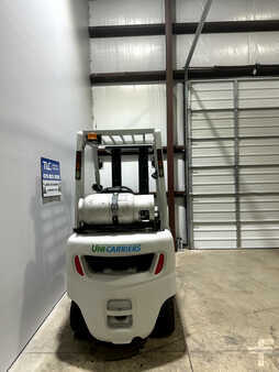 Carretilla elevadora GLP 2013  Nissan MP1F1A20LV (5)