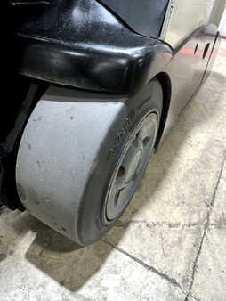 Apilador conductor incorporado 2014  Crown RC 5530-30 (10)