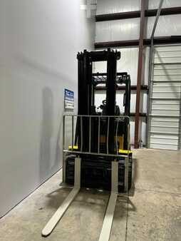 Propane Forklifts 2015  Yale GLP050LXNVAE091 (6)