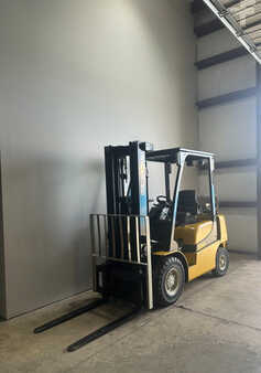 Propane Forklifts 2023  Yale GLP050MXNEAE090 (5)