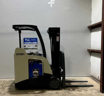 Stackers stand-on 2014  Crown RC 5530-30 (1)