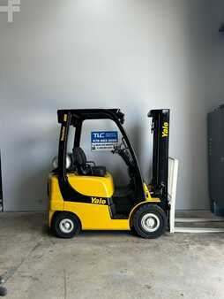 Propane Forklifts 2010  Yale GLP040SVXNURE084 (3)