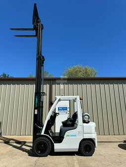 Propane Forklifts 2013  Unicarriers MP1F2A25LV (2)