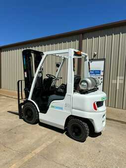 Propane Forklifts 2013  Unicarriers MP1F2A25LV (4)