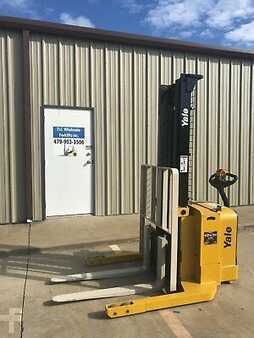 Pallet Stackers 2008  Yale MSW040SEN24TV087 (3)