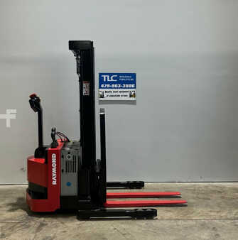 Pallet Stackers - Raymond RSS40 (1)