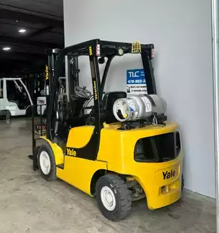 Propane Forklifts 2012  Yale GLP050VXNVRE090 (6)