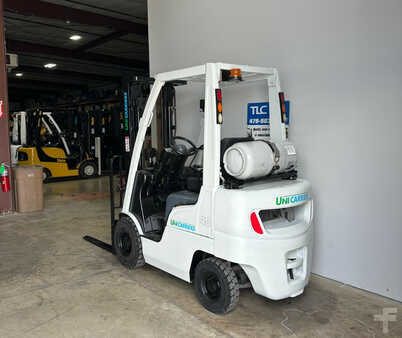 Carretilla elevadora GLP 2013  Nissan MP1F1A20LV (4)