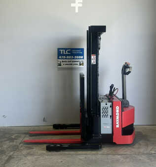 Apilador eléctrico - Raymond RSS40 (1)