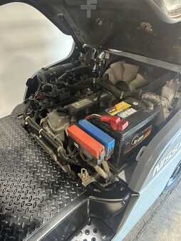 Carretilla elevadora GLP 2012  Nissan MP1F1A20LV (13)