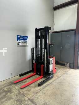 Apilador eléctrico - Raymond RSS40 (7)