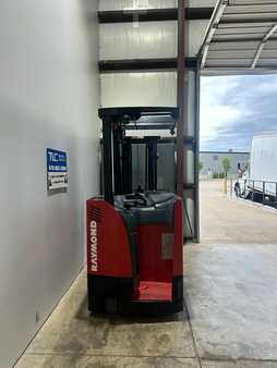 Apilador conductor incorporado - Raymond  (8)