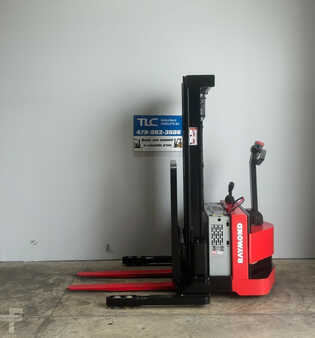 Apilador eléctrico - Raymond RSS40 (3)