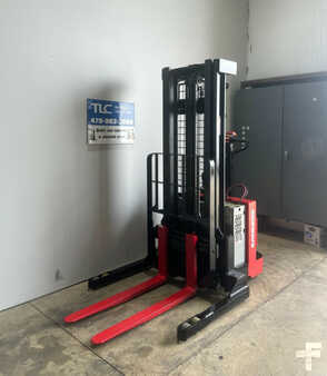 Apilador eléctrico - Raymond RSS40 (7)