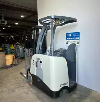 Stand-Up Rider Forklift 2014  Crown RC 5530-30 (6)