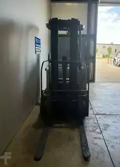 Stand-Up Rider Forklift 2014  Crown RC 5530-30 (9)