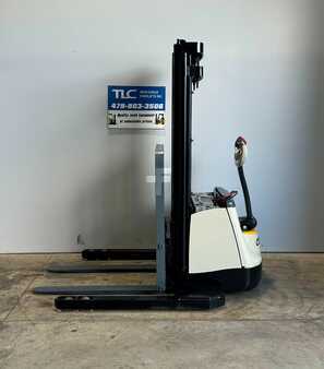 Apilador eléctrico 2017  Crown Crown SX3000 (3)