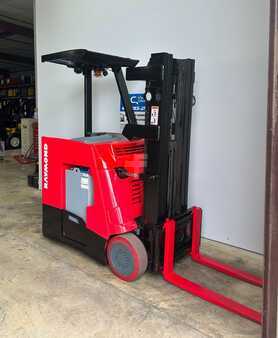 Apilador conductor incorporado 2013  Raymond  (4)